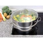 Zu sehen ist AZ Produktbild 4 zu folgenden Produkt: GRÄWE Topf mit 2 Dampfeinsätzen und Glasdeckel, Kochtopf zum Dünsten, 28 cm, Dampftopf, Dampfgarer, Gemüse- und Kartoffeldämpfer, spülmaschinengeeignet, induktionsgeeignet
