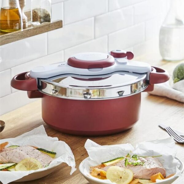 Tefal Schnellkochtopf Clipso Minut Duo 5 L - Schnellkochtopf aus Aluminium mit 5 Sicherheitssystemen und einfachem Einhand-Verschluss, langsames Feuer, Topfmodus, Dampffunktion, Schnellkochtopf Bild 2 Zu sehen ist AZ Produktbild 2 zu folgenden Produkt: Tefal Schnellkochtopf Clipso Minut Duo 5 L - Schnellkochtopf aus Aluminium mit 5 Sicherheitssystemen und einfachem Einhand-Verschluss, langsames Feuer, Topfmodus, Dampffunktion, Schnellkochtopf