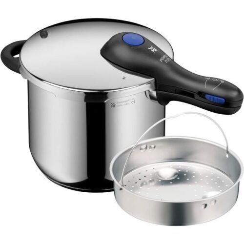WMF Perfect Plus Schnellkochtopf Induktion 6,5l, mit Einsatz, Dampfkochtopf mit Flammschutz Bild 1 Zu sehen ist AZ Produktbild 1 zu folgenden Produkt: WMF Perfect Plus Schnellkochtopf Induktion 6,5l, mit Einsatz, Dampfkochtopf mit Flammschutz